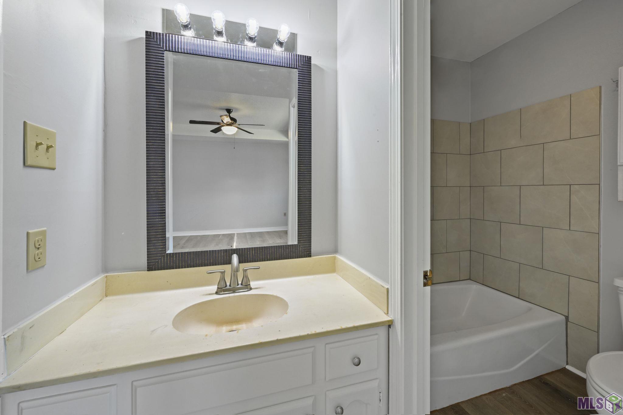 41069 Rustling Oak Drive Prairieville, LA 70769 - Photo 11 of 17