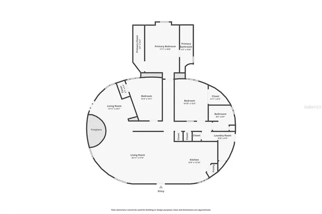 a view of a house with backyard and garden
