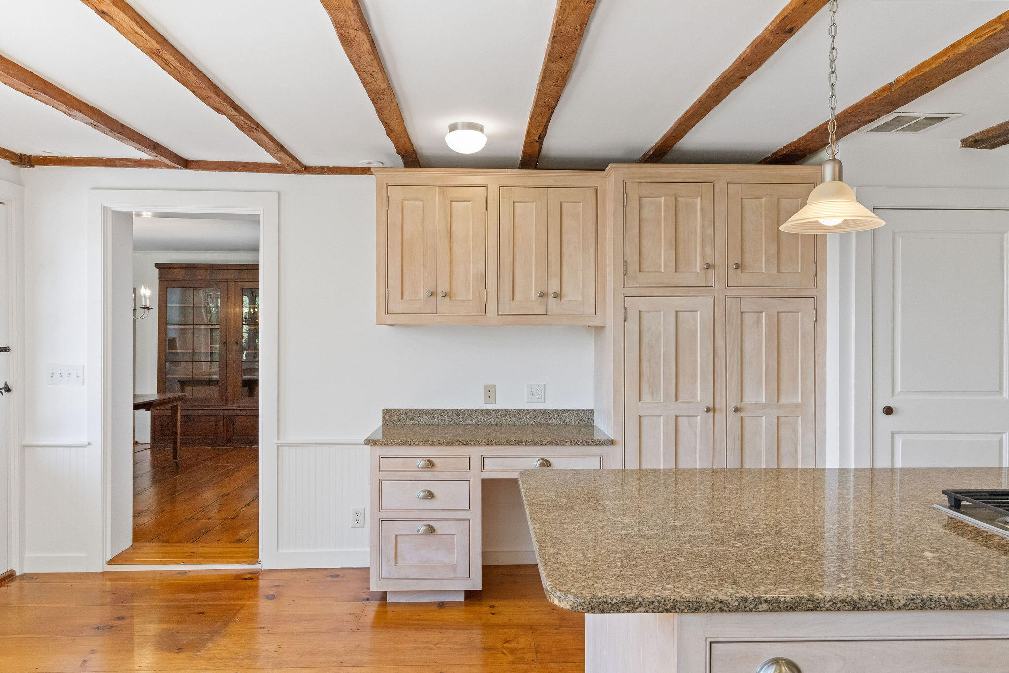 49 Putnam Avenue Cotuit, MA 02635 - Photo 22 of 97 Kitchen