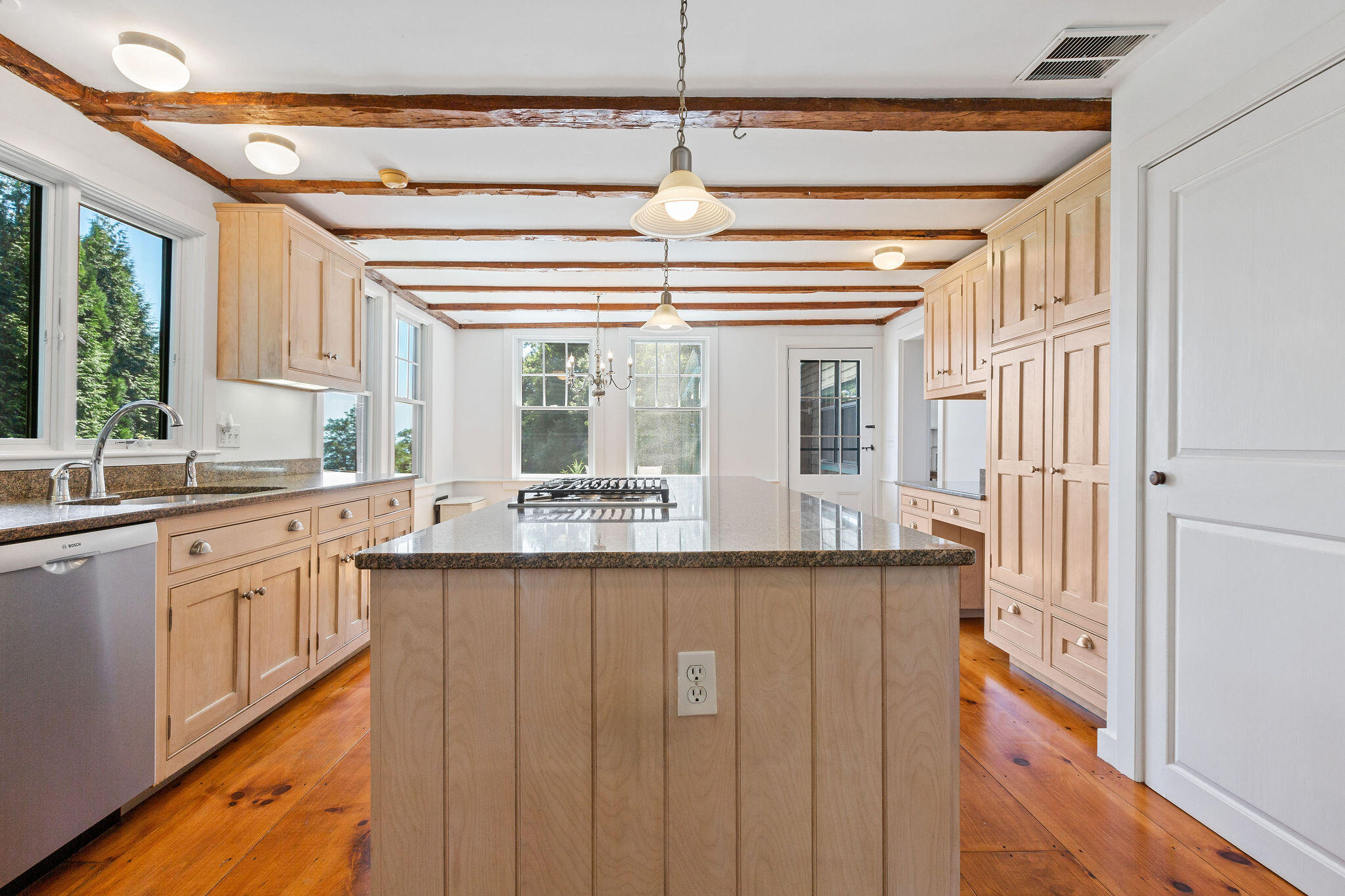 49 Putnam Avenue Cotuit, MA 02635 - Photo 24 of 97 Kitchen