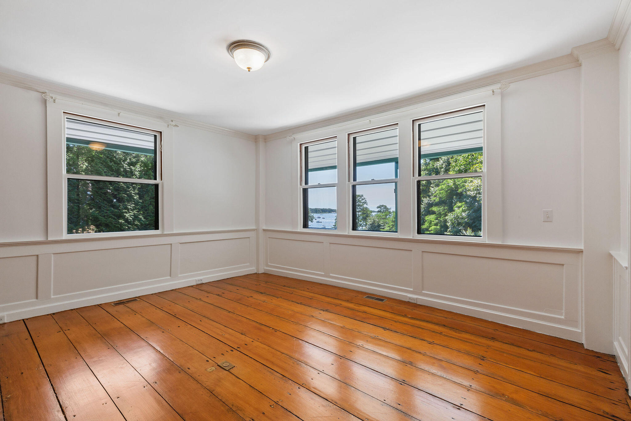 49 Putnam Avenue Cotuit, MA 02635 - Photo 40 of 97 Living Room