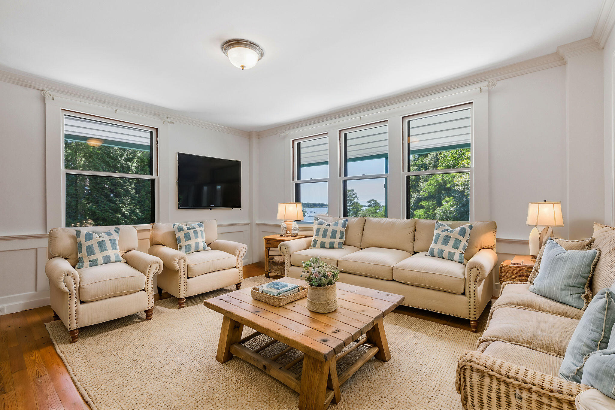 49 Putnam Avenue Cotuit, MA 02635 - Photo 41 of 97 Virtually Staged for perspective