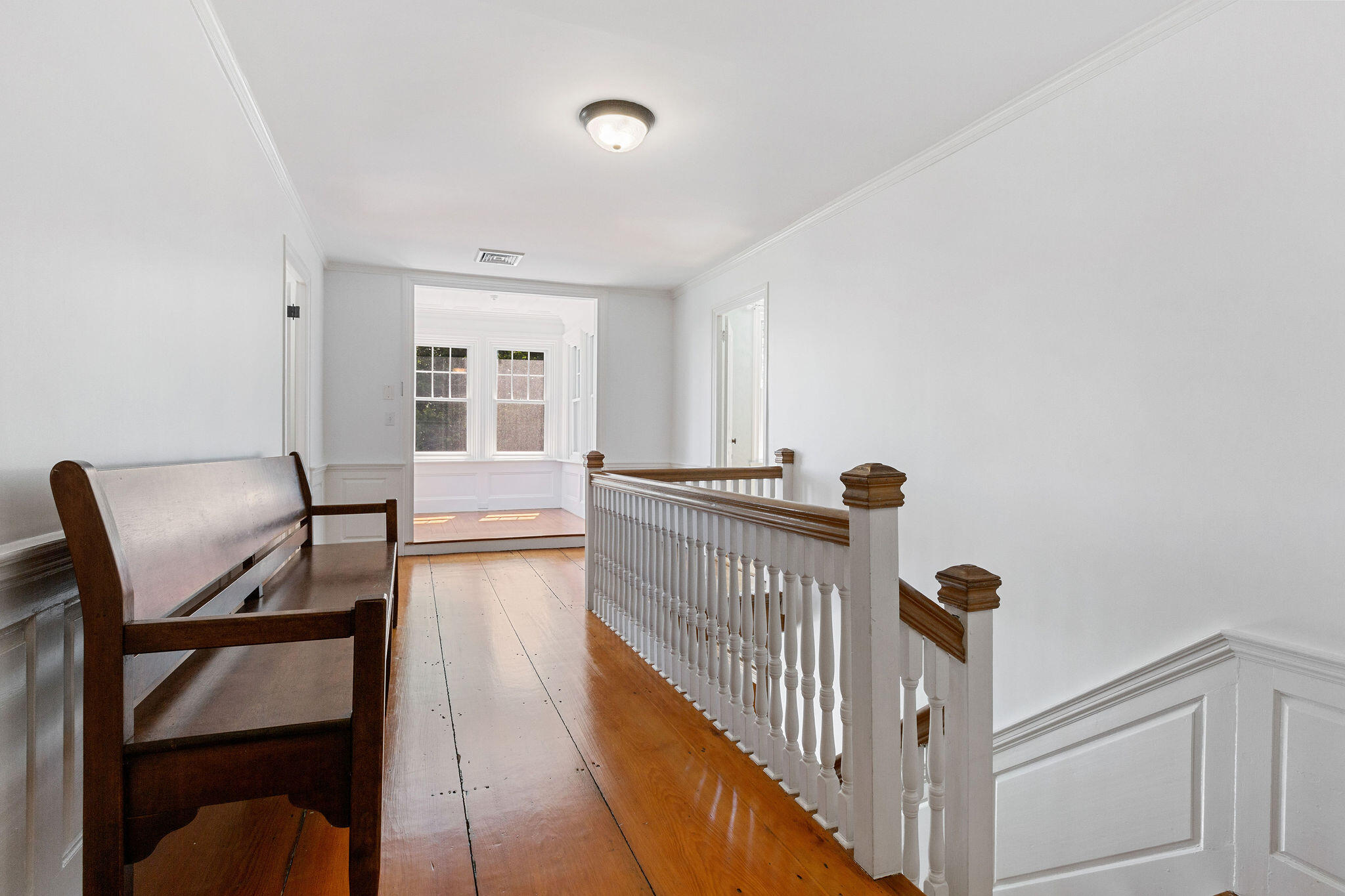 49 Putnam Avenue Cotuit, MA 02635 - Photo 53 of 97 Upstairs landing