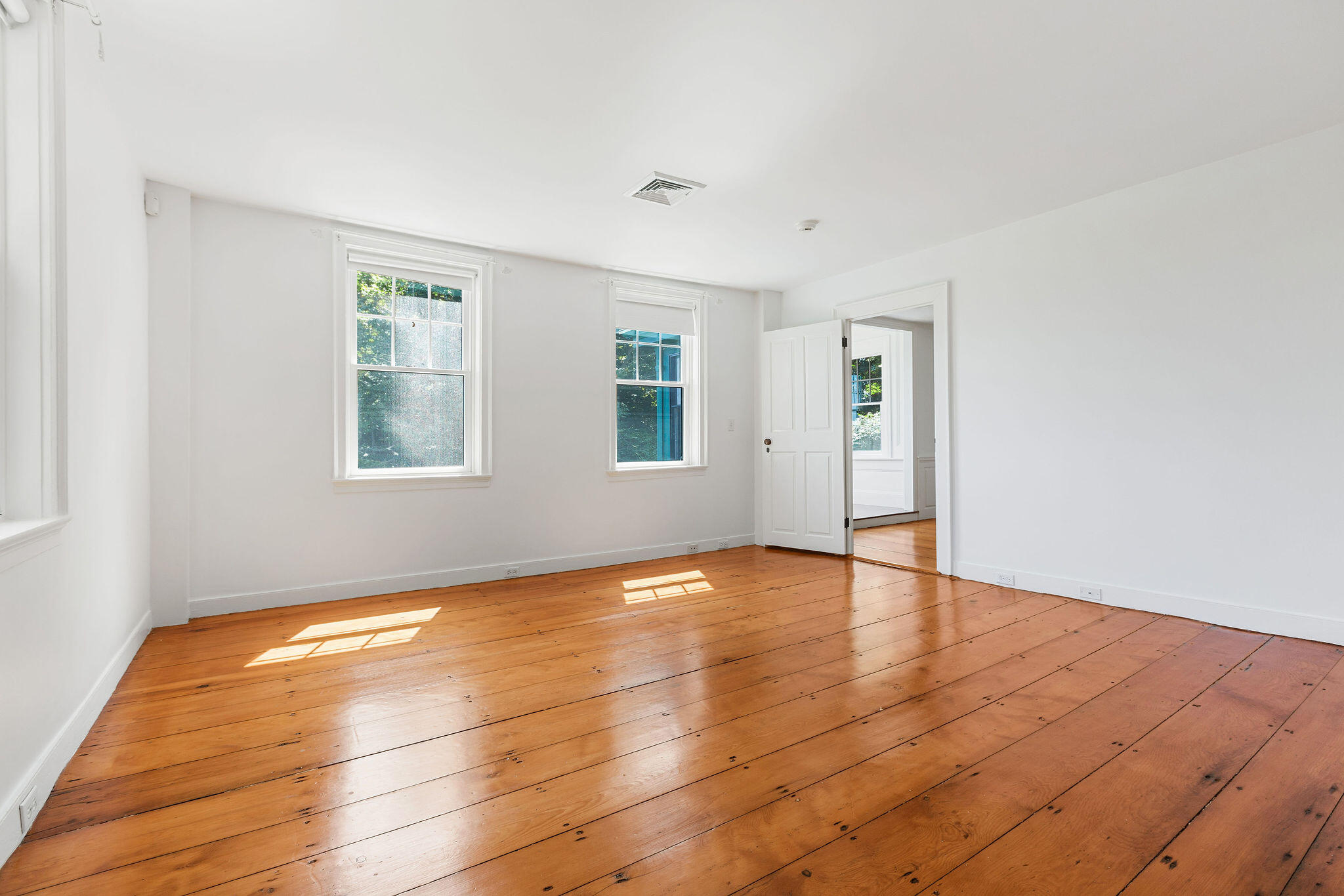 49 Putnam Avenue Cotuit, MA 02635 - Photo 59 of 97 Primary Bedroom