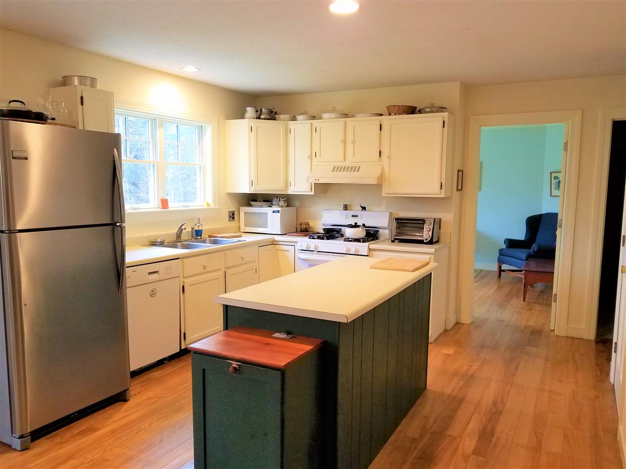 84 Spring Road, Unit 9 Stowe, VT 05672 - Photo 2 of 31 Gallery Image 2