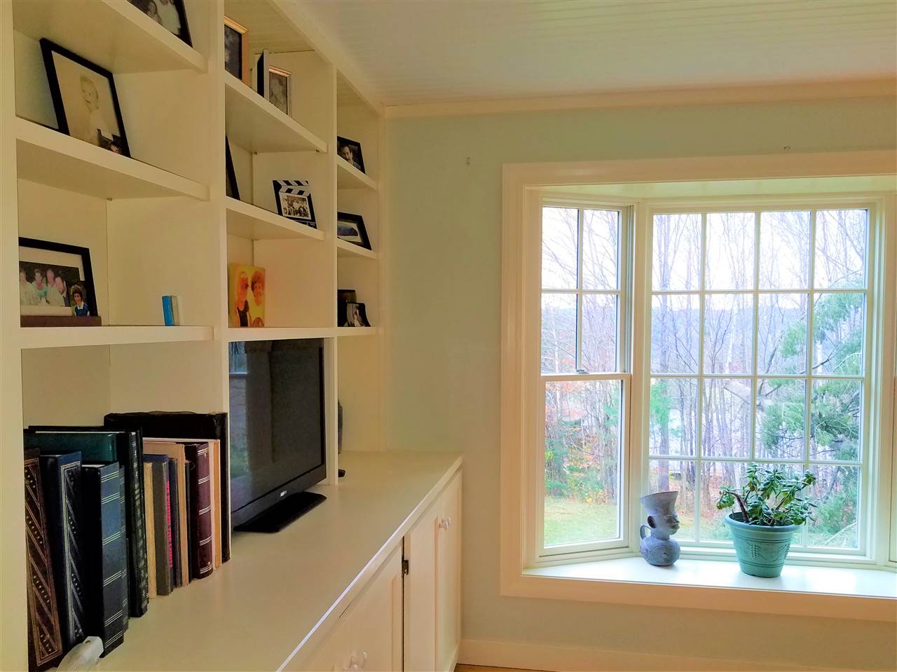 84 Spring Road, Unit 9 Stowe, VT 05672 - Photo 19 of 31 Gallery Image 19