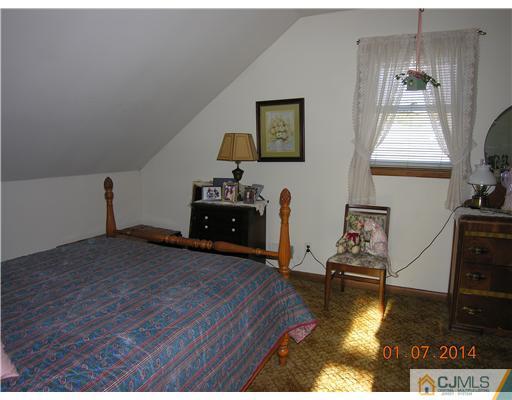 1160 Aaron Road North Brunswick, NJ 08902 - Photo 12 of 14 Gallery Image 12