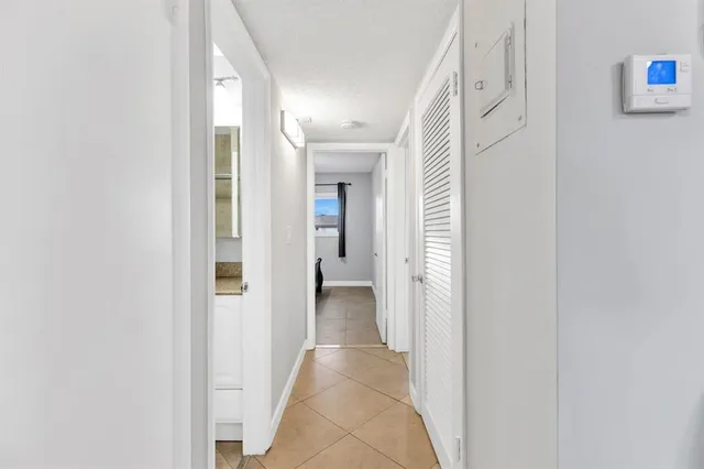 $139,900 | 5300 Washington Street, Unit D308, Hollywood, FL 33021