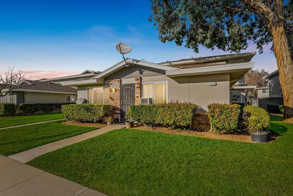 $440,000 | 5577 Spinnaker Drive, Unit 4, San Jose, CA 95123