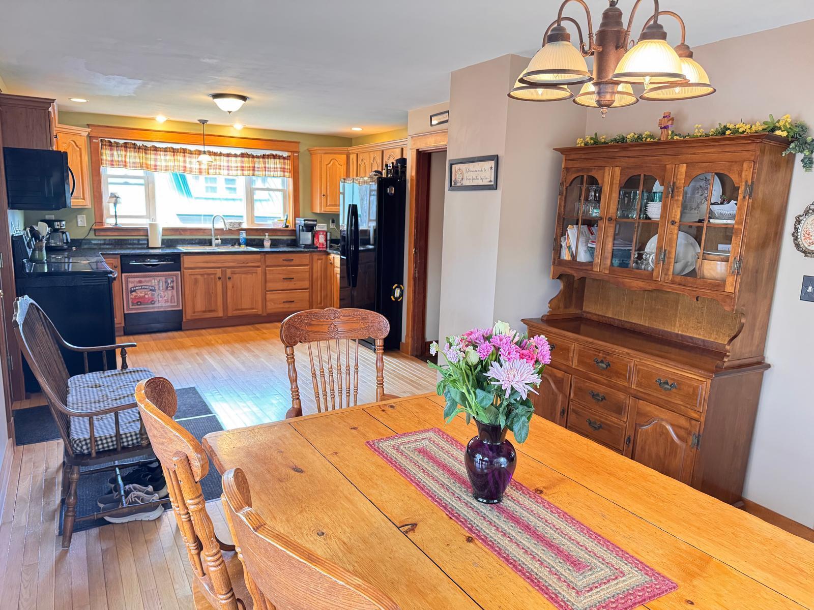 27 Military Road Blaine, ME 04734 - Photo 14 of 38 Dining Area