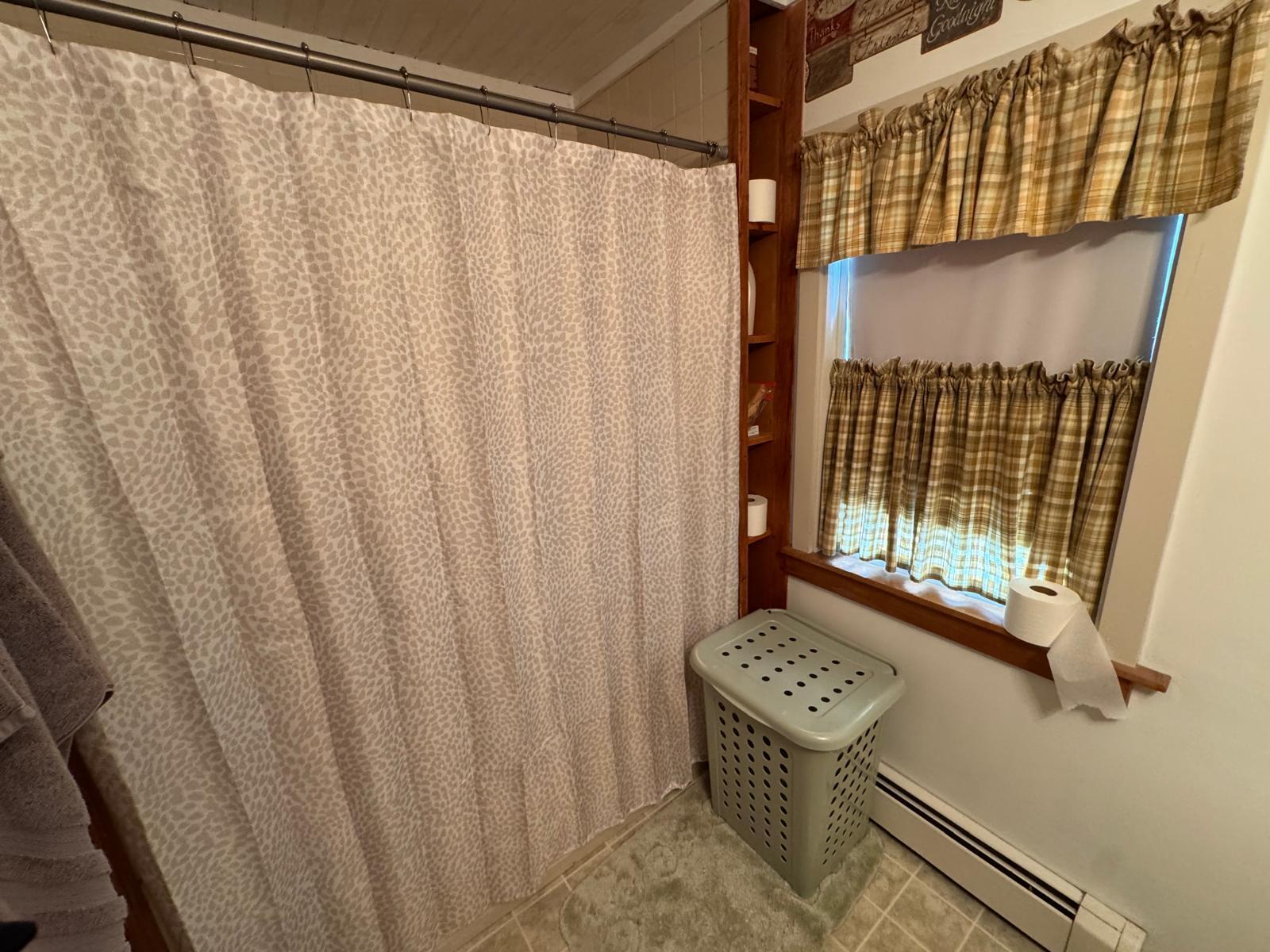 27 Military Road Blaine, ME 04734 - Photo 29 of 38 Bathroom