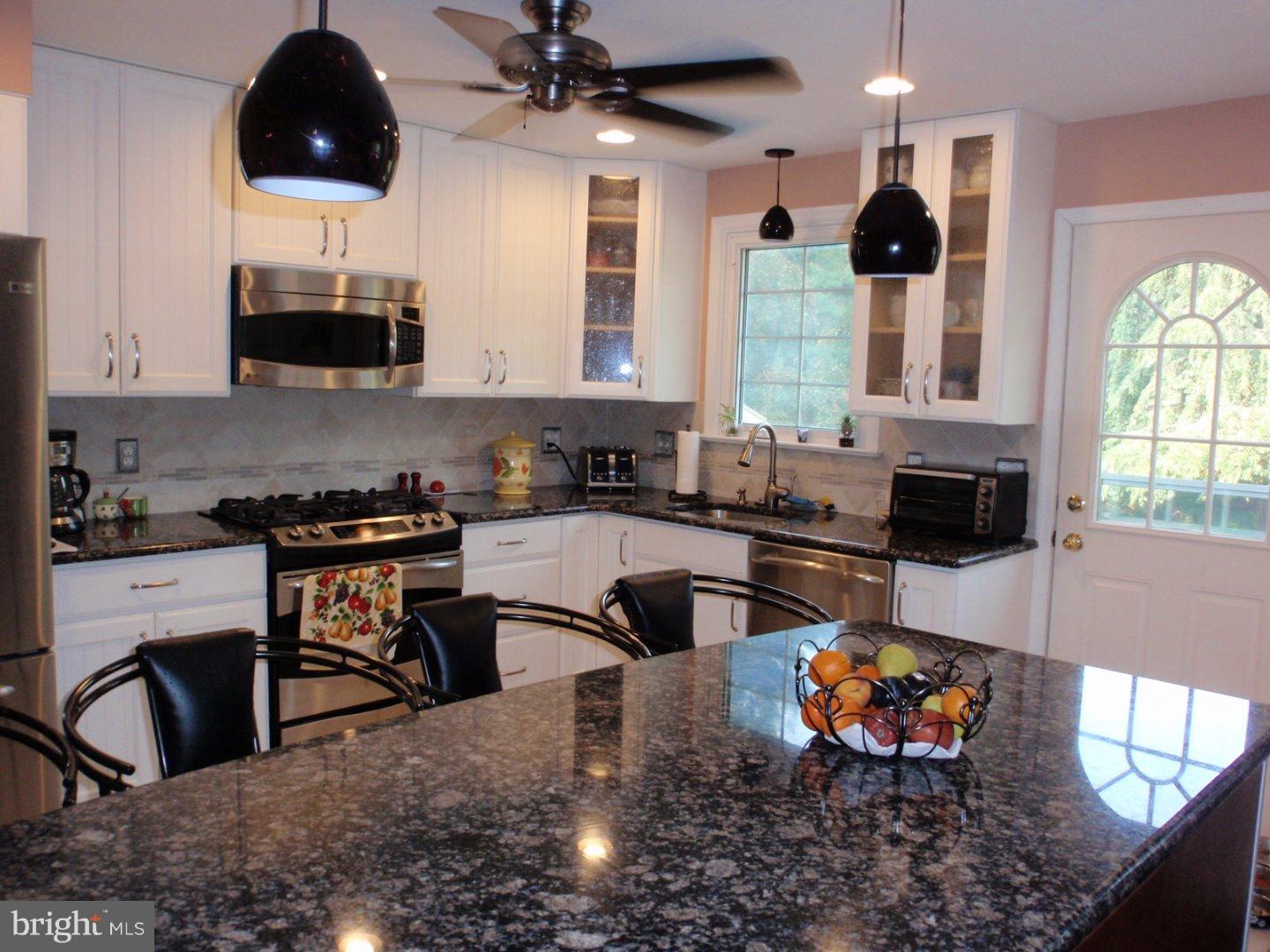 106 Arbor Road Cinnaminson, NJ 08077 - Photo 2 of 19 Gallery Image 2