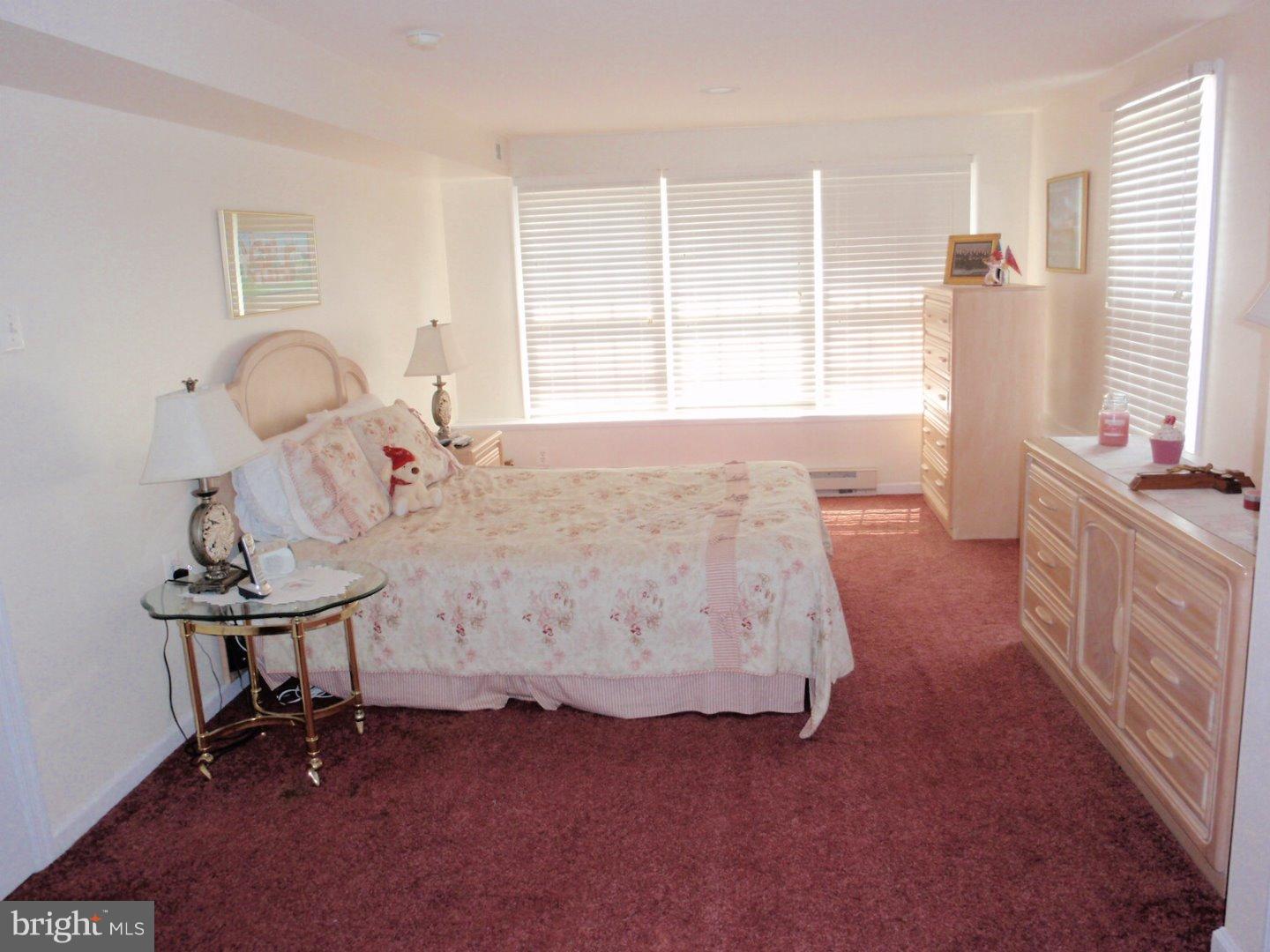 106 Arbor Road Cinnaminson, NJ 08077 - Photo 14 of 19 Gallery Image 14