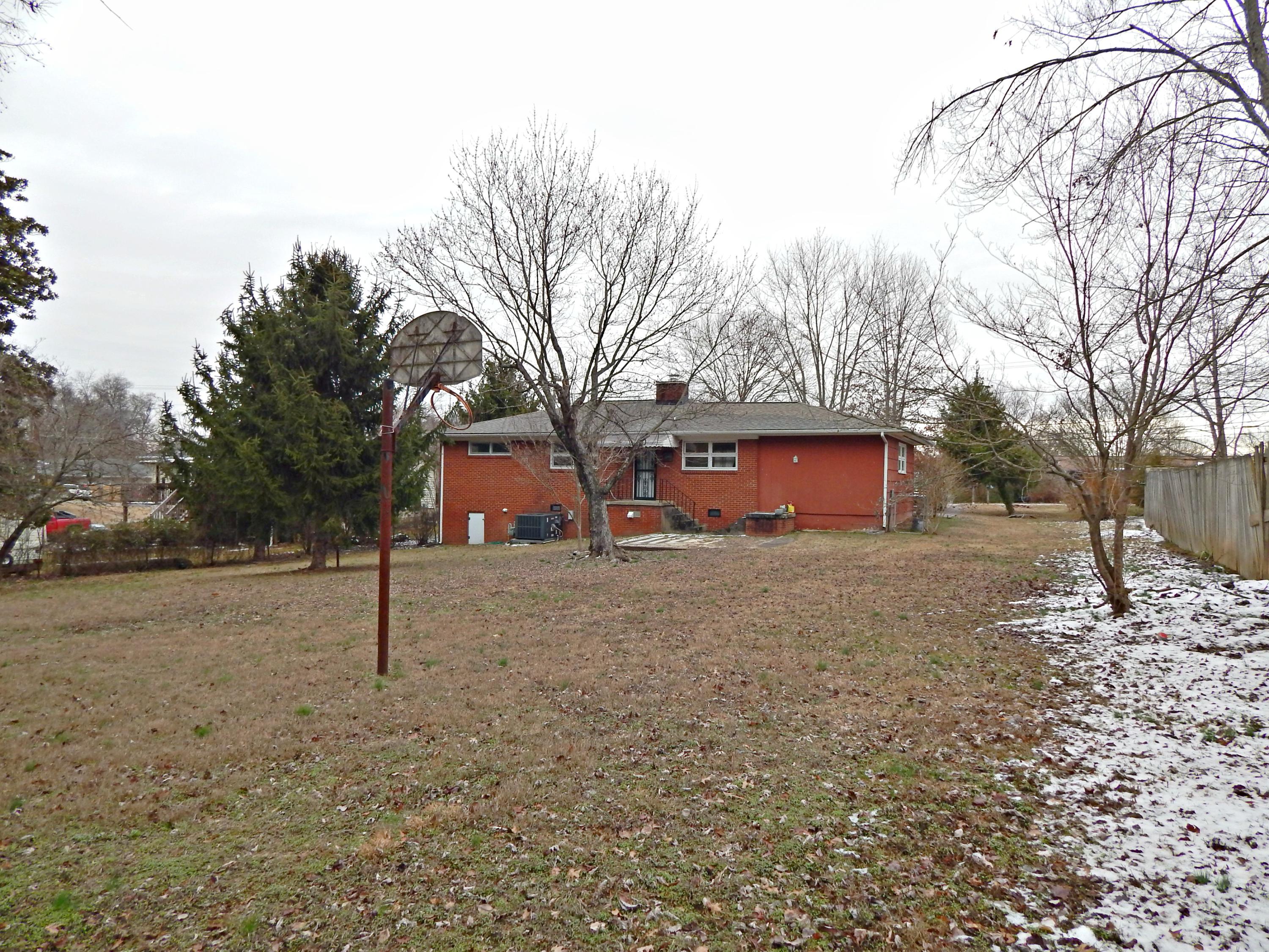 3118 Walnoaks Road Knoxville, TN 37921 - Photo 5 of 22 22