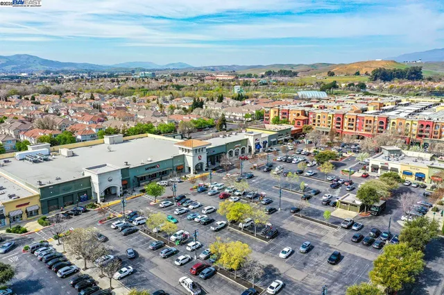 $2,069,000 | 5089 Winterbrook Avenue, Dublin, CA 94568