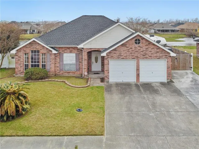 $225,000 | 108 Gail Drive, Laplace, LA 70068
