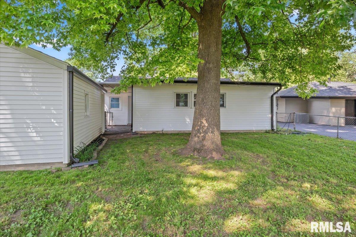 3320 Buckner Street Springfield, IL 62703 - Photo 26 of 27