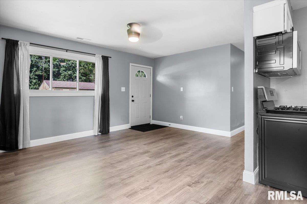 3320 Buckner Street Springfield, IL 62703 - Photo 6 of 27