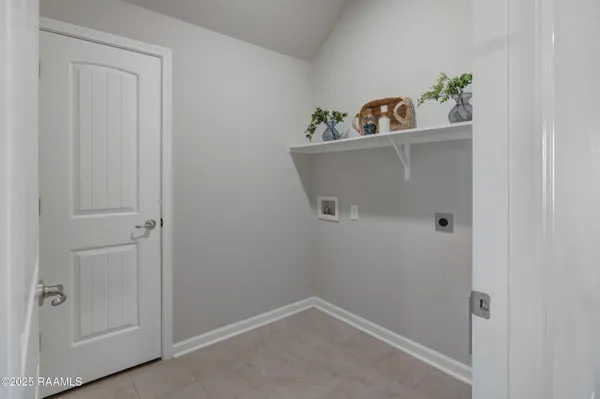 $274,500 | 242 Cane Run Court, Duson, LA 70529