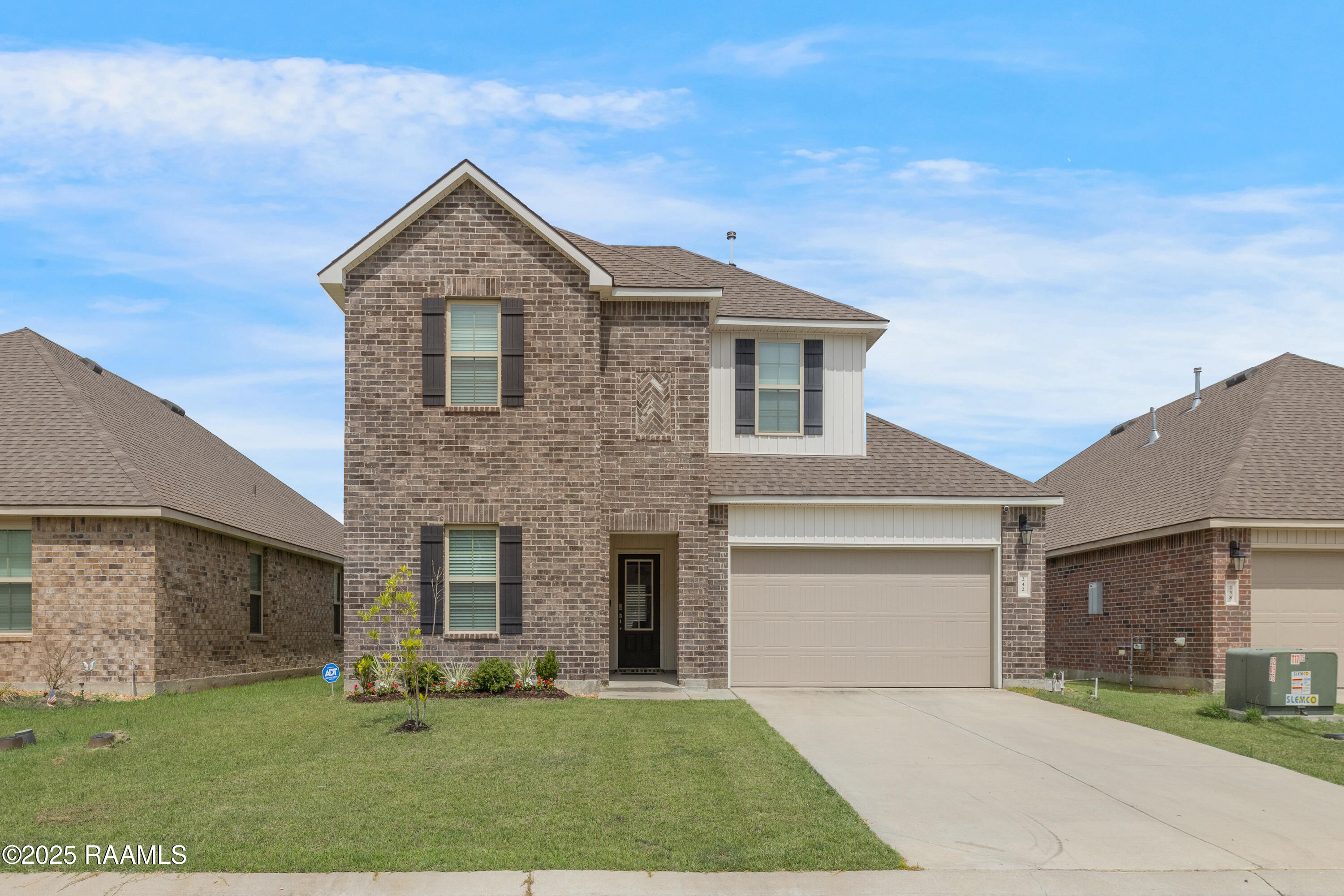 242 Cane Run Court Duson, LA 70529 - Photo 2 of 26 242 Cane Run