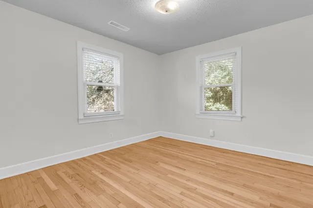 $275,000 | 5830 Beverly Drive, Hanahan, SC 29410