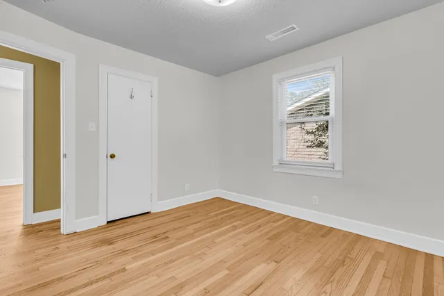 $275,000 | 5830 Beverly Drive, Hanahan, SC 29410