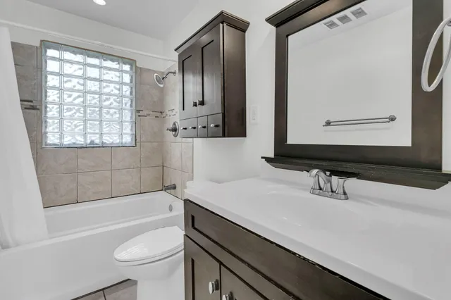 $275,000 | 5830 Beverly Drive, Hanahan, SC 29410