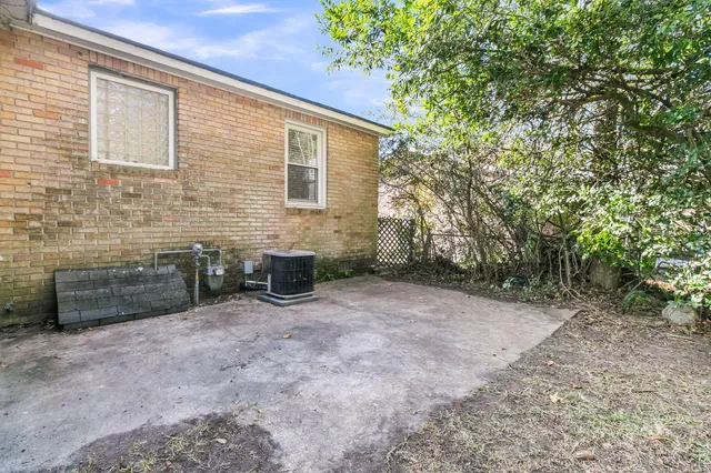 $275,000 | 5830 Beverly Drive, Hanahan, SC 29410