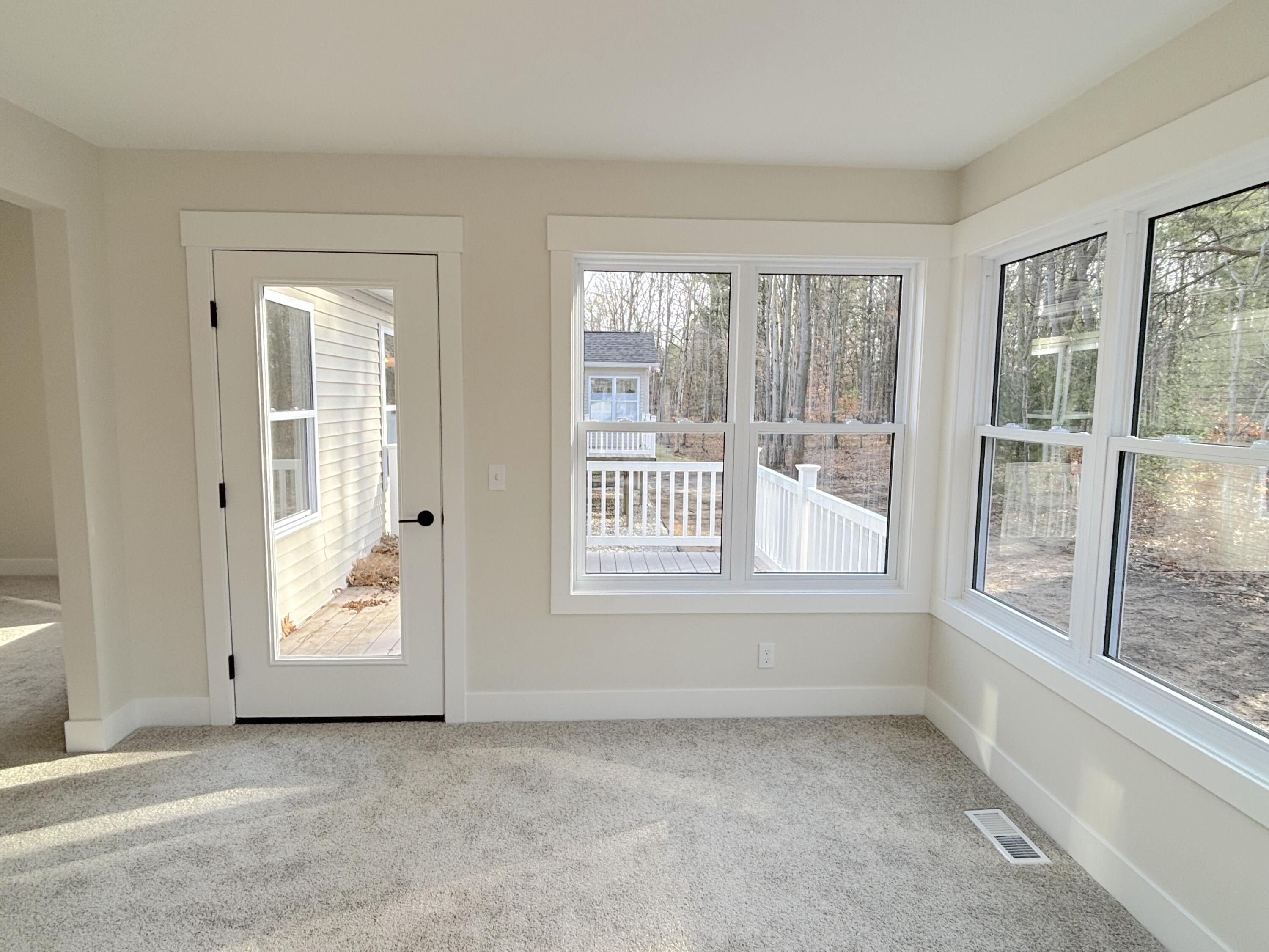 1515 West Addison Way Muskegon, MI 49445 - Photo 18 of 79 IMG_7185