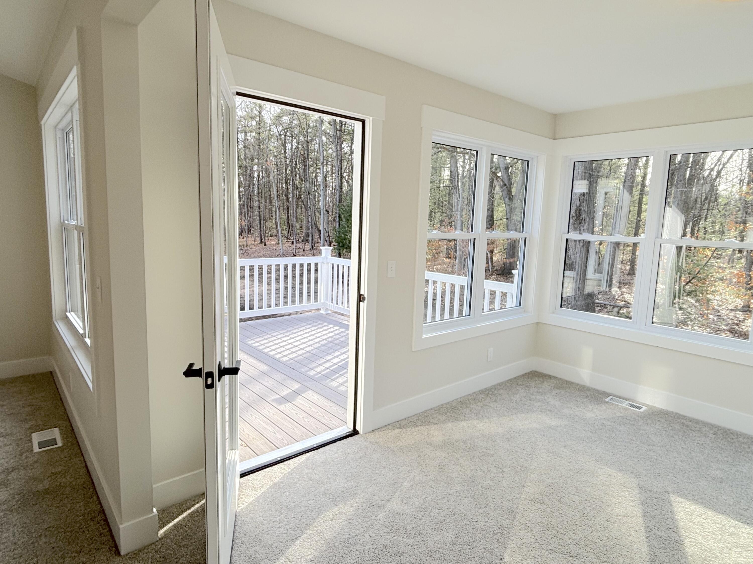 1515 West Addison Way Muskegon, MI 49445 - Photo 20 of 79 IMG_7187