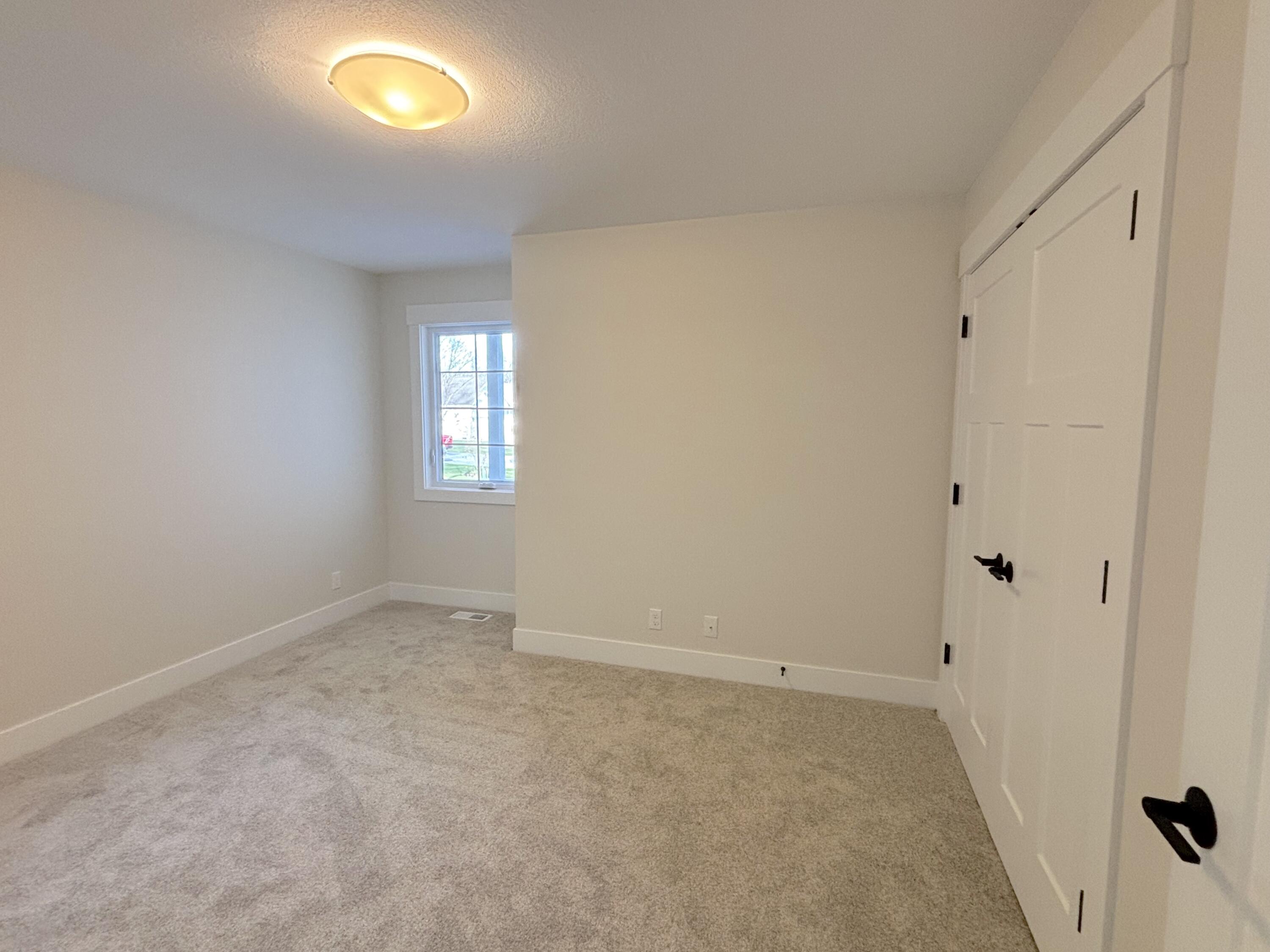 1515 West Addison Way Muskegon, MI 49445 - Photo 29 of 79 IMG_7198