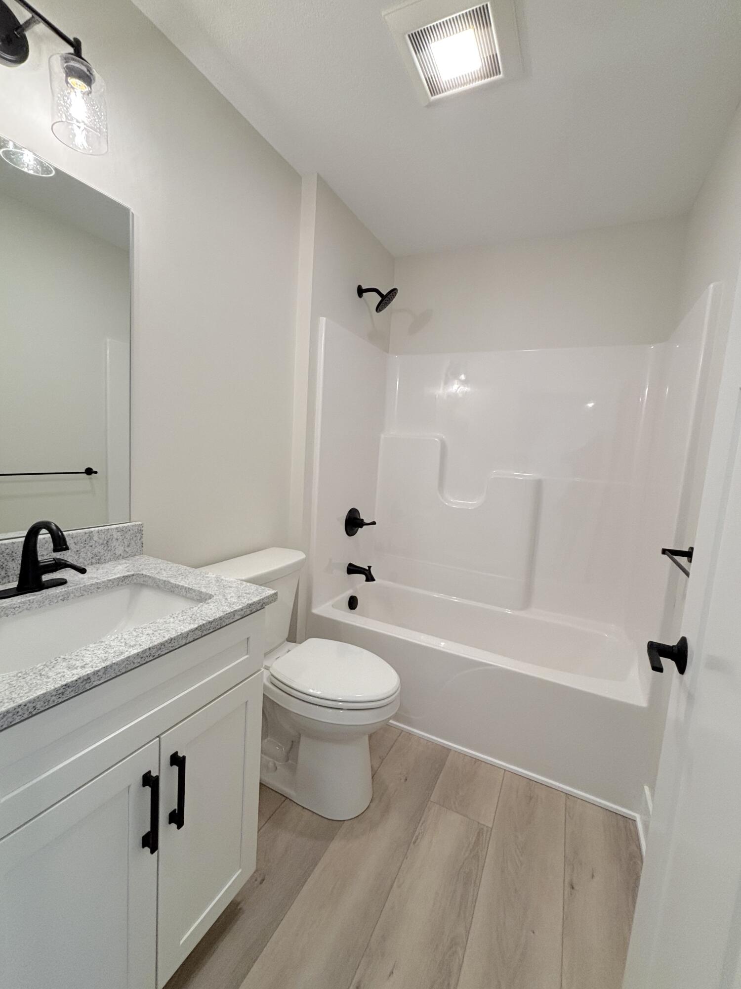 1515 West Addison Way Muskegon, MI 49445 - Photo 31 of 79 IMG_7201