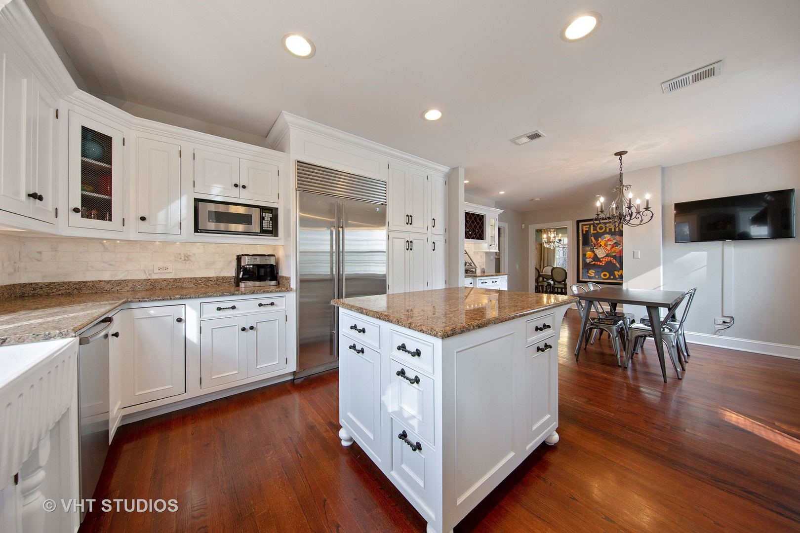 314 Ravine Road Hinsdale, IL 60521 - Photo 8 of 36