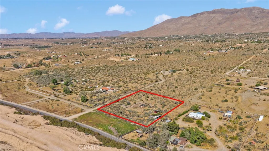 1 Lamprey Road Apple Valley, CA 92308 - Photo 4 of 9