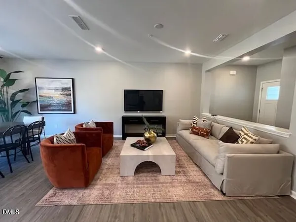 $2,700 | 103 Golden Gate Lane, Chapel Hill, NC 27516