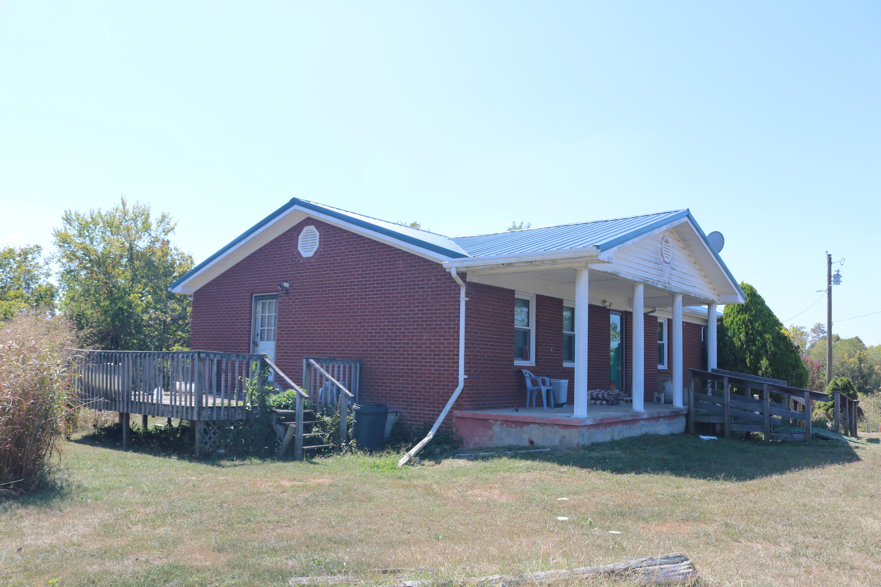 2706 Locust Grove Road Carlisle, KY 40311 - Photo 5 of 21 IMG_7565