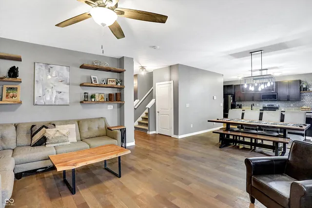 $475,000 | 1664 Woodside Circle, Franklin, IN 46131