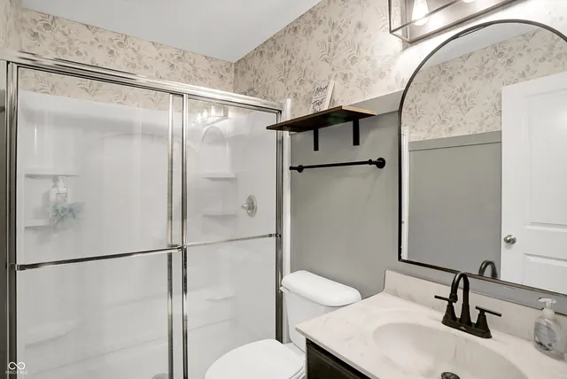 $475,000 | 1664 Woodside Circle, Franklin, IN 46131