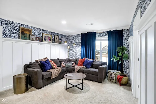 $475,000 | 1664 Woodside Circle, Franklin, IN 46131