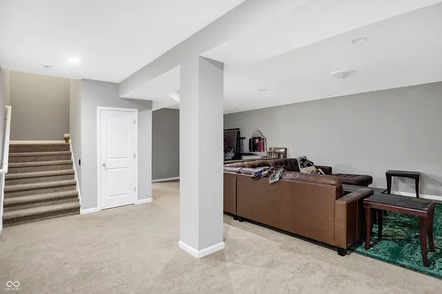 $475,000 | 1664 Woodside Circle, Franklin, IN 46131