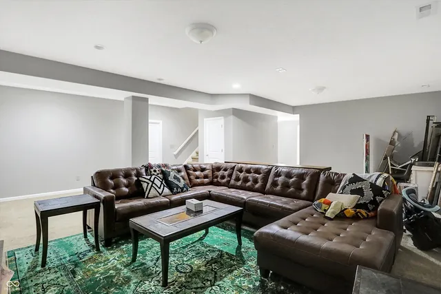 $475,000 | 1664 Woodside Circle, Franklin, IN 46131