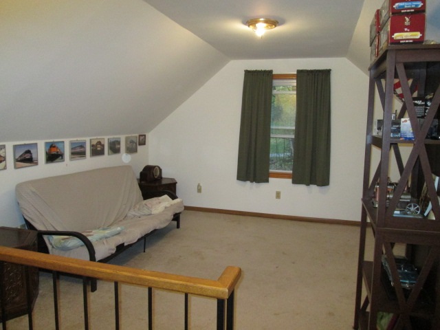 76 Michigan Road Jaffrey, NH 03452 - Photo 9 of 10 Gallery Image 9