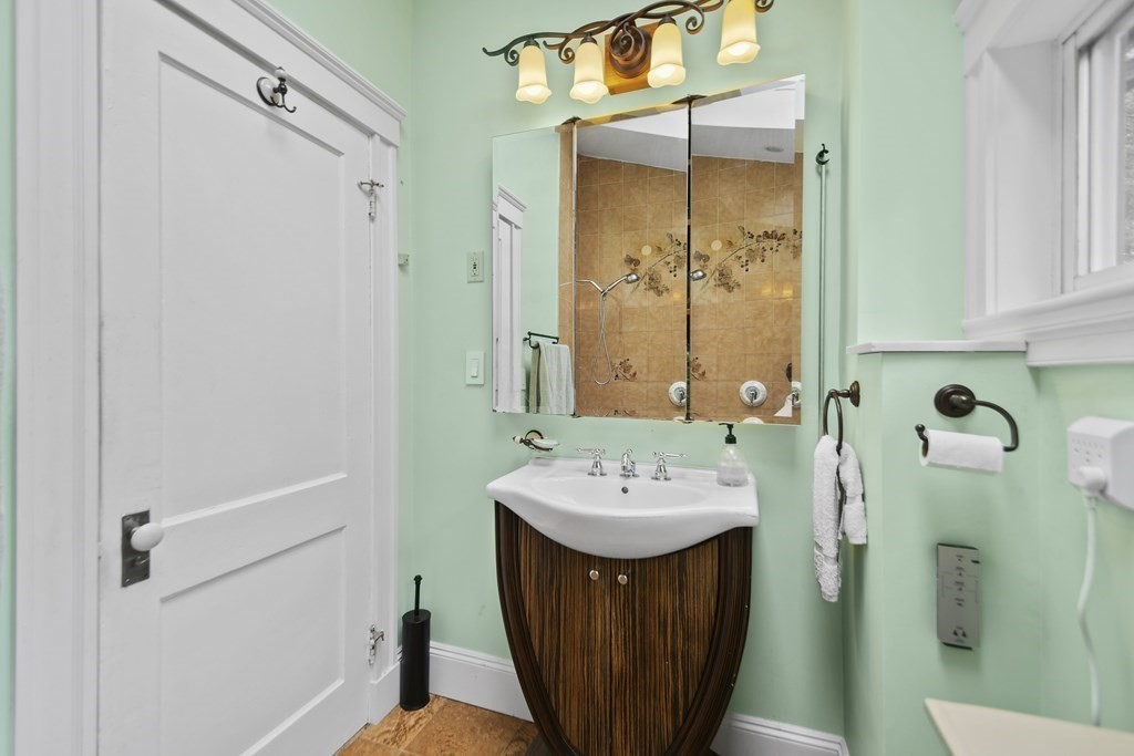 84 Overlook Road Arlington, MA 02474 - Photo 17 of 30