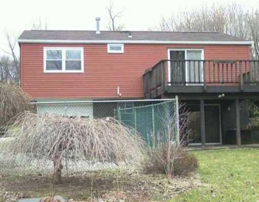 3155 Haberlein Road Gibsonia, PA 15044 - Photo 3 of 8 Patio/Deck.