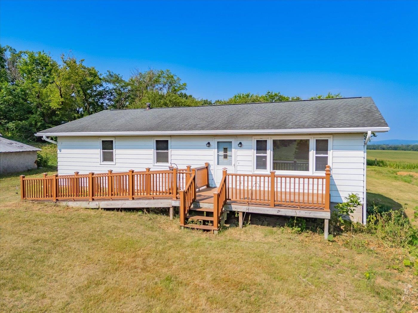 N5303 Dunning Road Pardeeville, WI 53954 - Photo 1 of 1