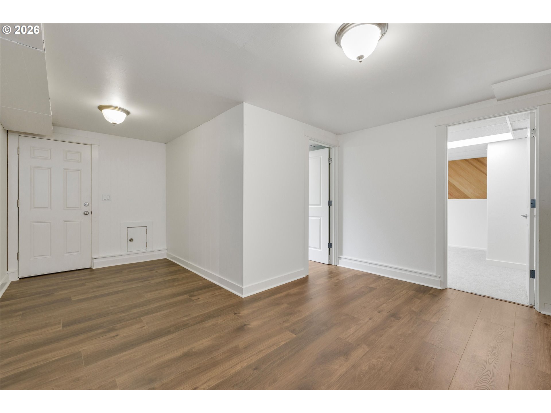 6435 Southwest 90th Avenue Portland, OR 97223 - Photo 20 of 38