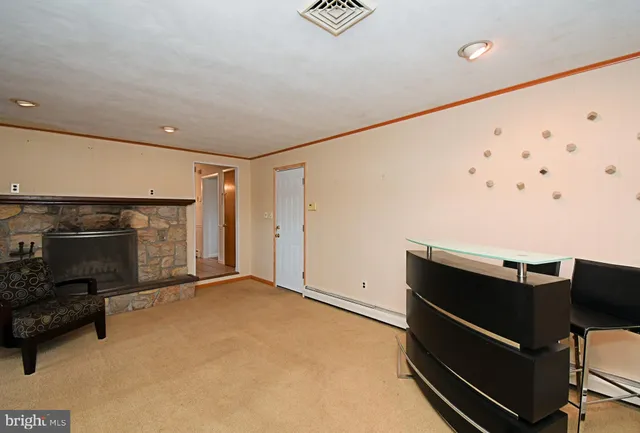 $450,000 | 704 Old Swede Road, Douglassville, PA 19518