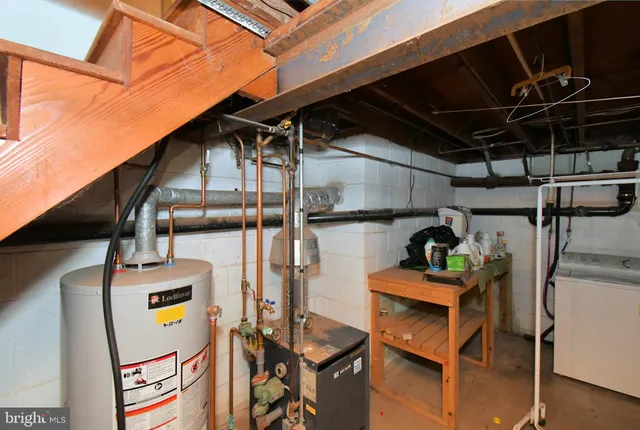 $450,000 | 704 Old Swede Road, Douglassville, PA 19518