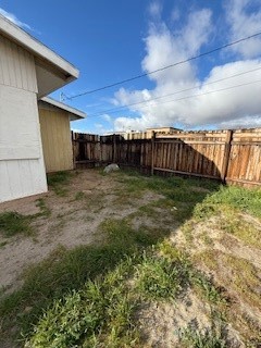 16366 Walnut Street Hesperia, CA 92345 - Photo 8 of 34