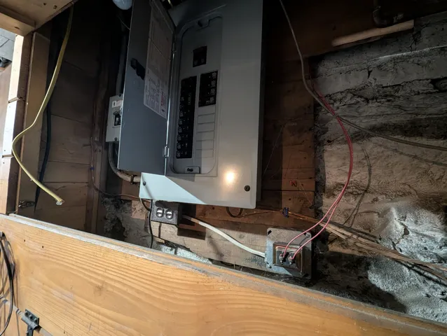 $349,900 | 56 Woodland Street, Claremont, NH 03743